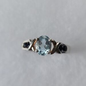 Elegant Silver and Blue Gemstone Ring